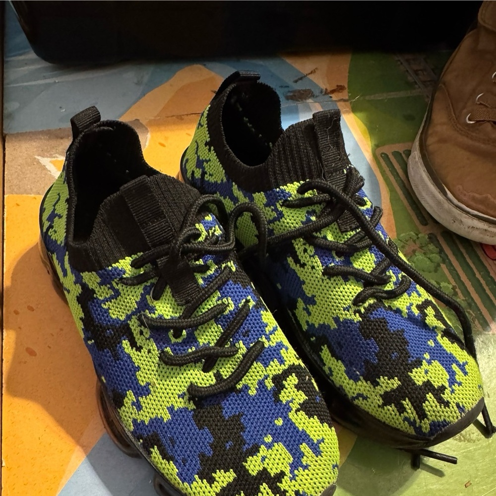 Kids Camouflage Sneakers - Blue and Green